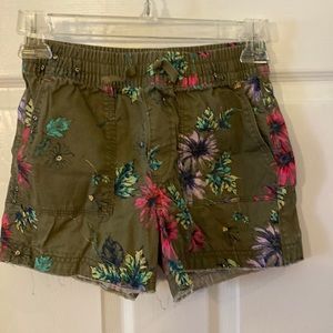 Girls shorts